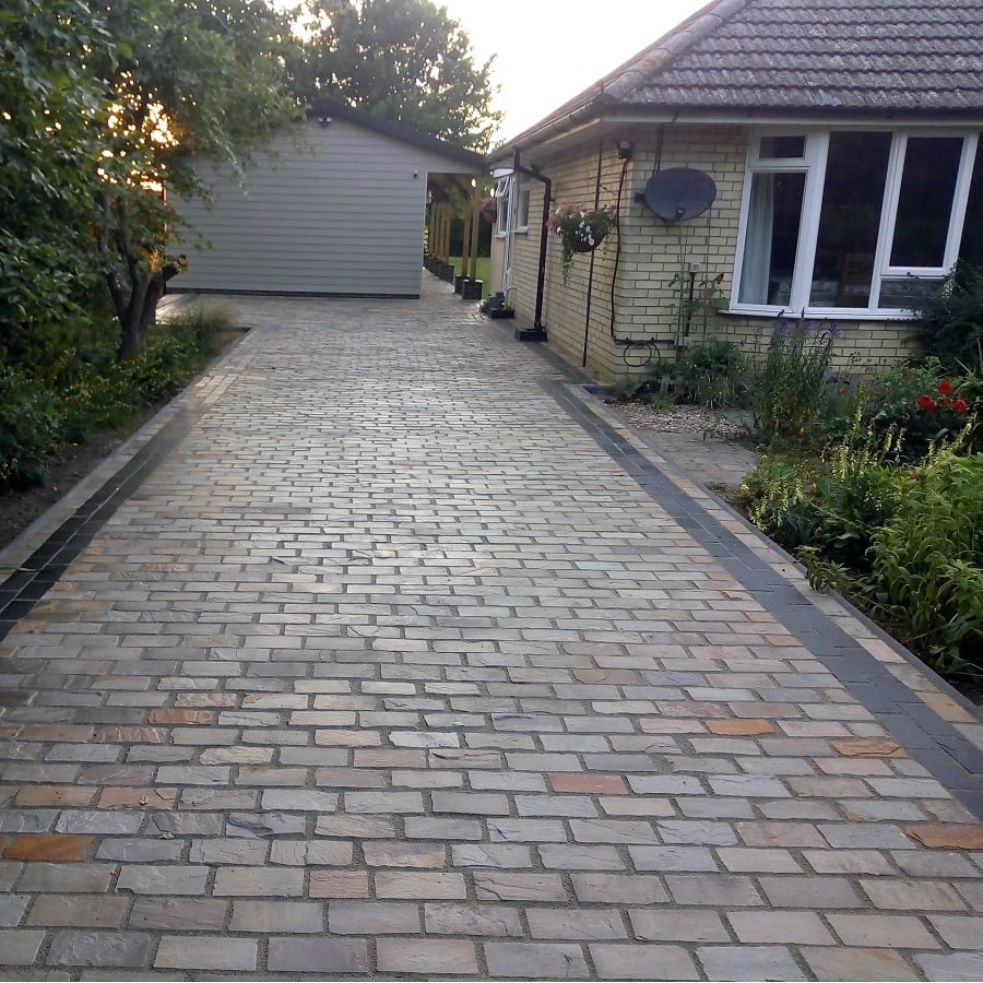 Raj Green 200x100 40MM+ Riven Sandstone Cobble Setts